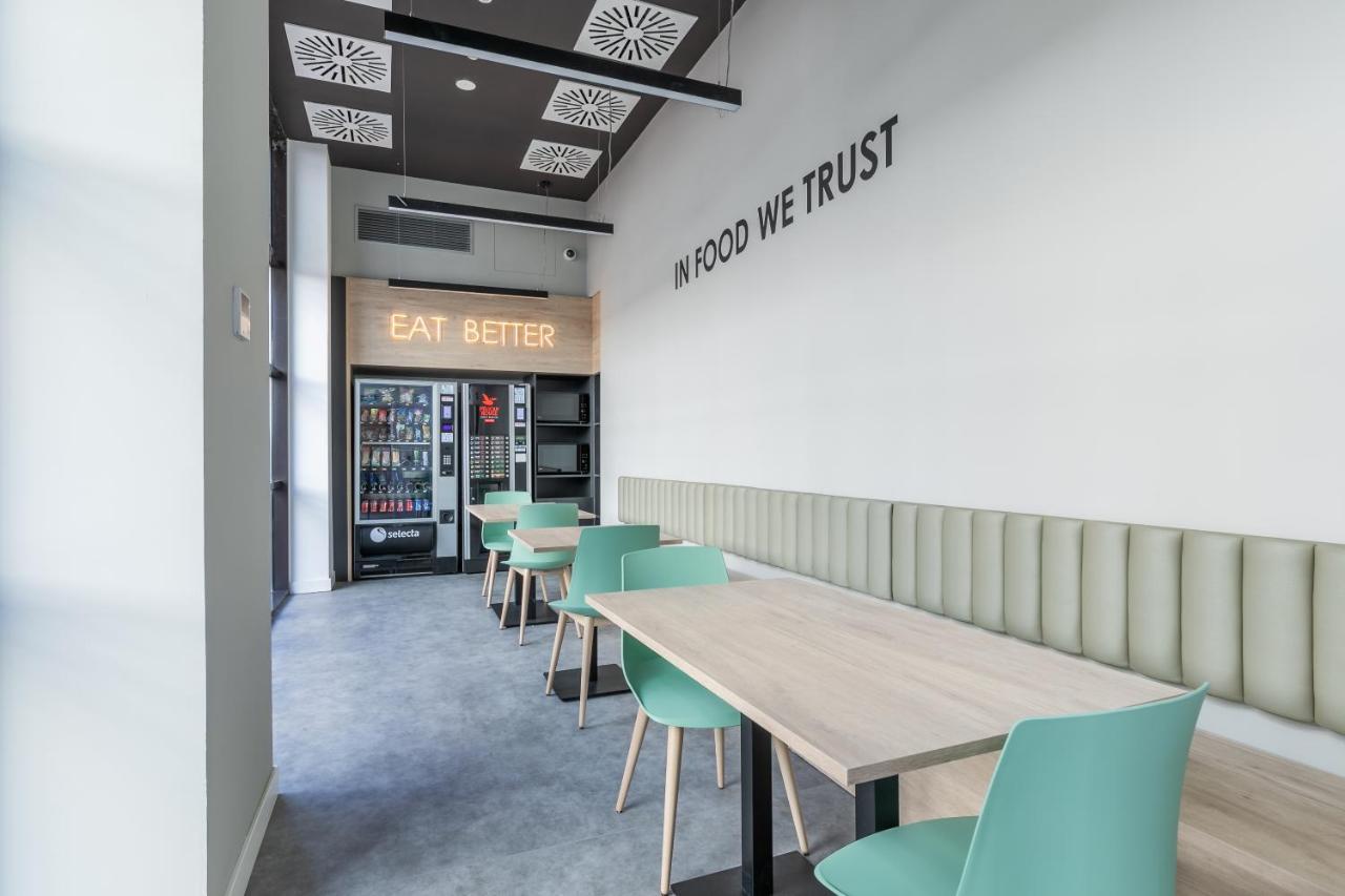 Micampus Xaudaro Student Residence Madrid Kültér fotó