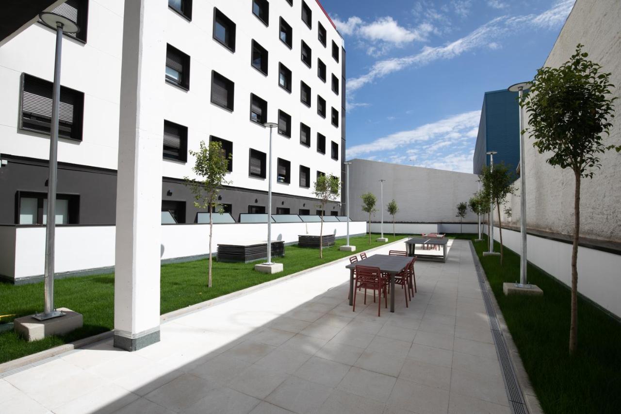 Micampus Xaudaro Student Residence Madrid Kültér fotó
